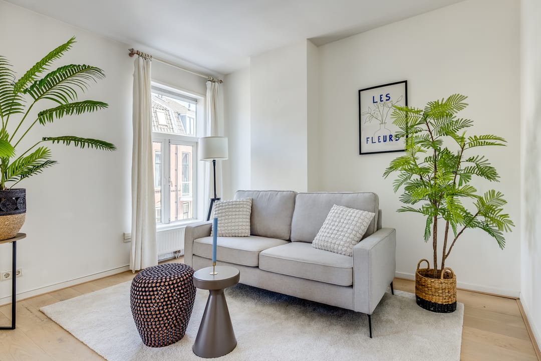 Photo 7 of Prinsenstraat 1