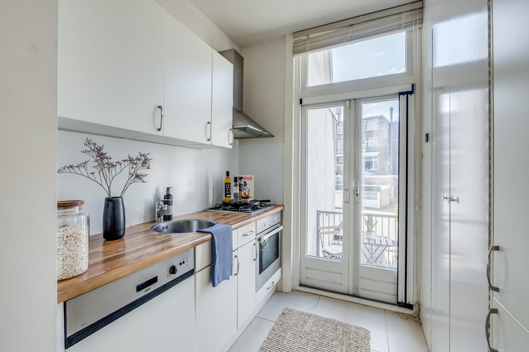 Photo 16 of Prinsenstraat 1