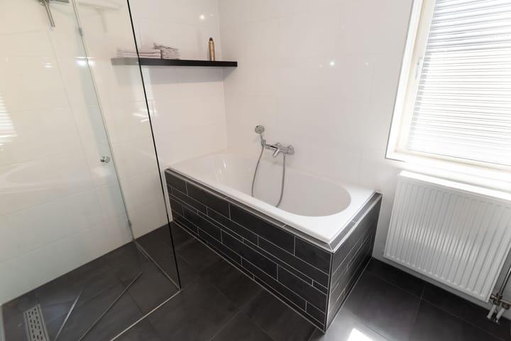 Foto 49 van Boterbloem 11