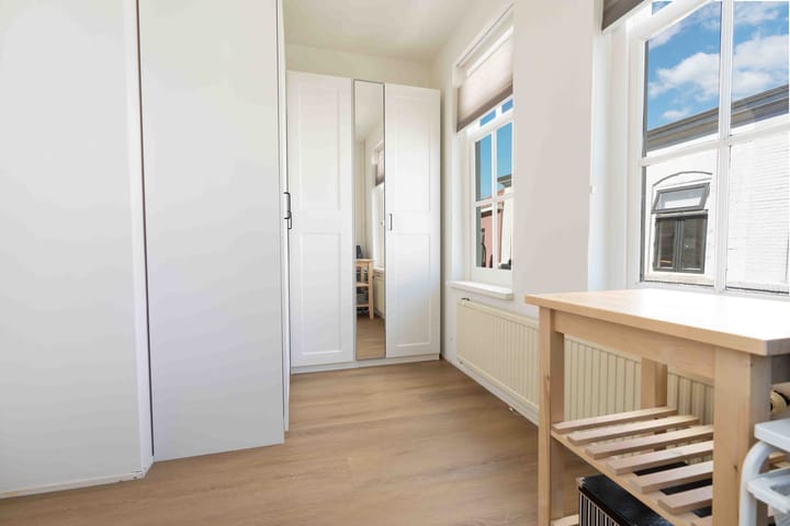 Foto 32 van Lange Dwarsstraat 31