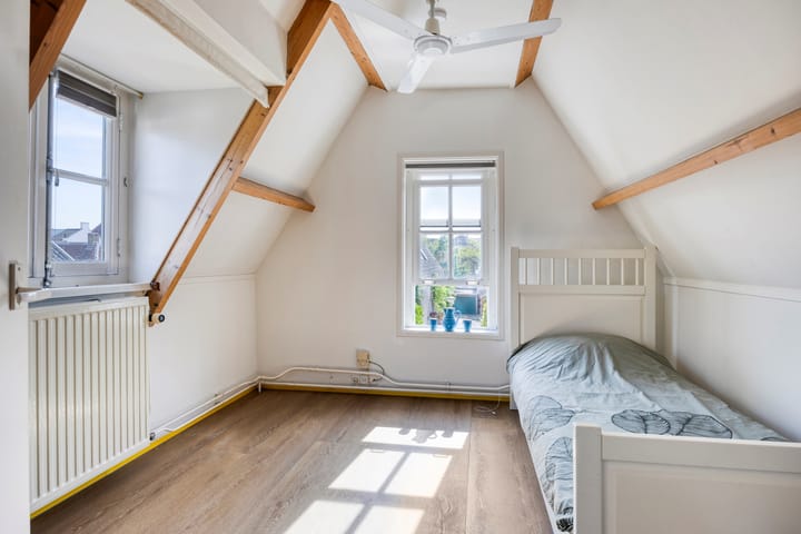 Foto 37 van Lange Dwarsstraat 31