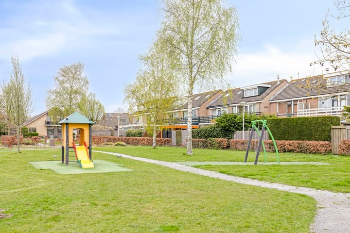 Photo 22 of Secretaris Runsinkbrink 5