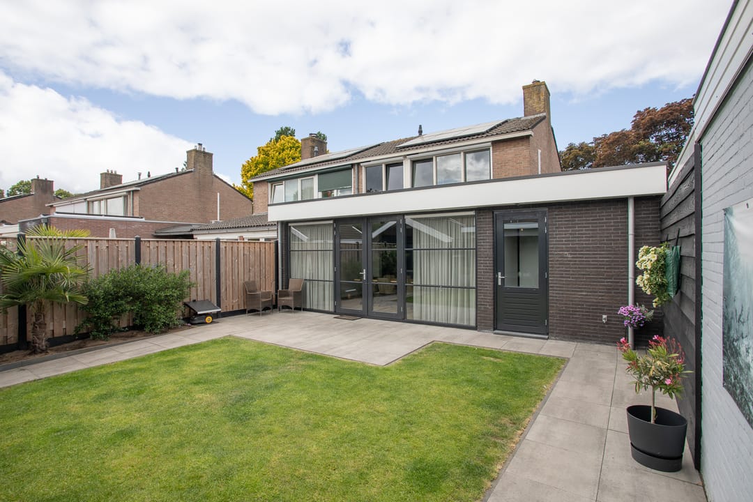 Photo 2 of Iepenlaan 5