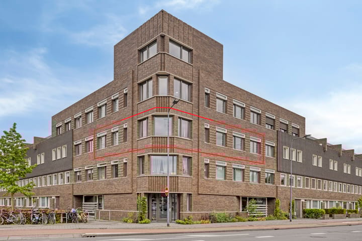 Photo 1 of Willem van Nassaulaan 109