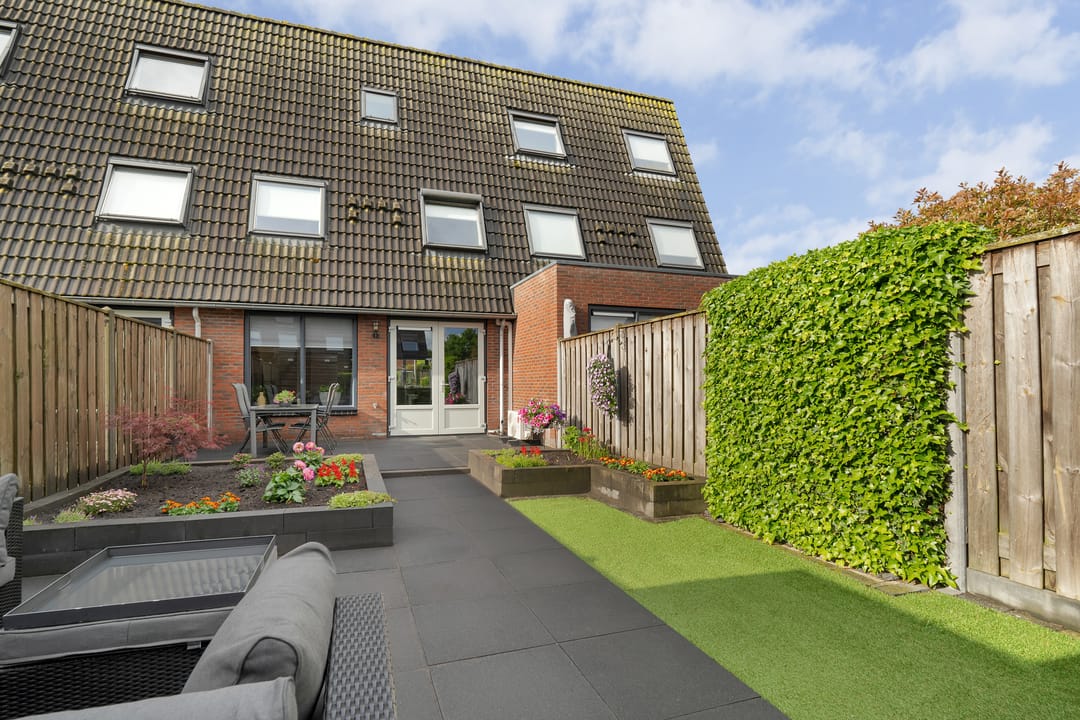 Foto 2 van Oosterveen 12