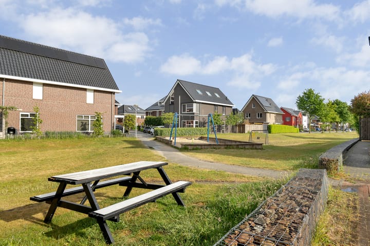 Foto 26 van Oosterveen 12