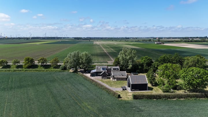 Photo 2 of Lewedijk 43