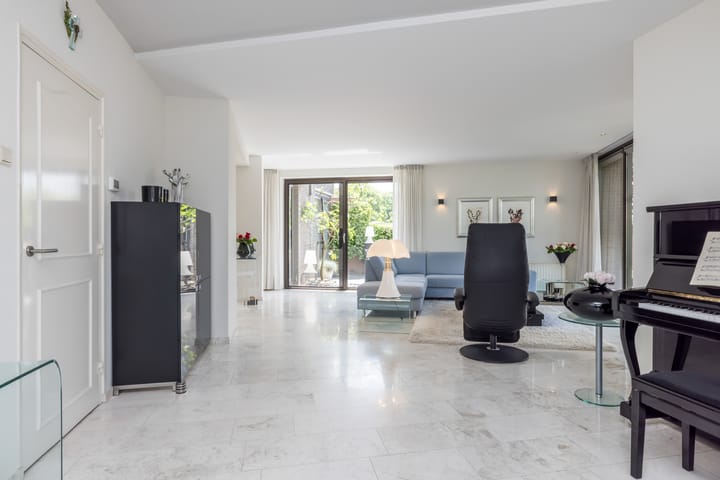 Foto 16 van Leienhoesstraat 2