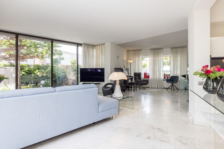 Foto 17 van Leienhoesstraat 2