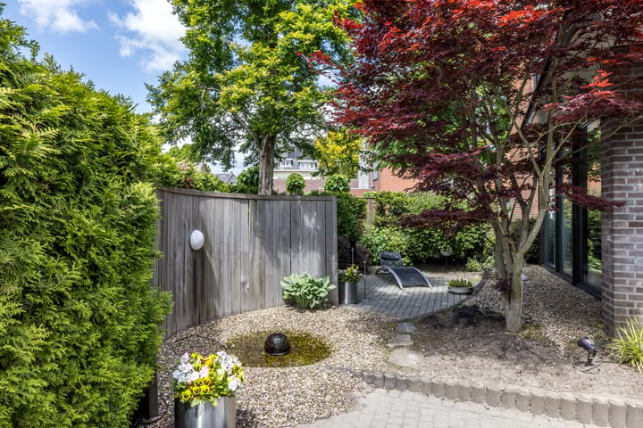 Foto 33 van Leienhoesstraat 2