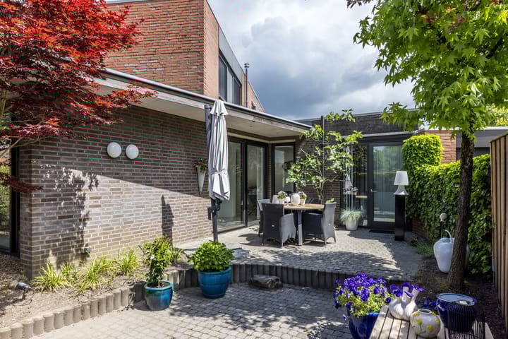 Foto 36 van Leienhoesstraat 2