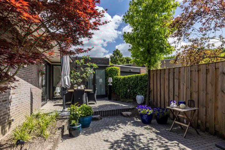 Foto 38 van Leienhoesstraat 2