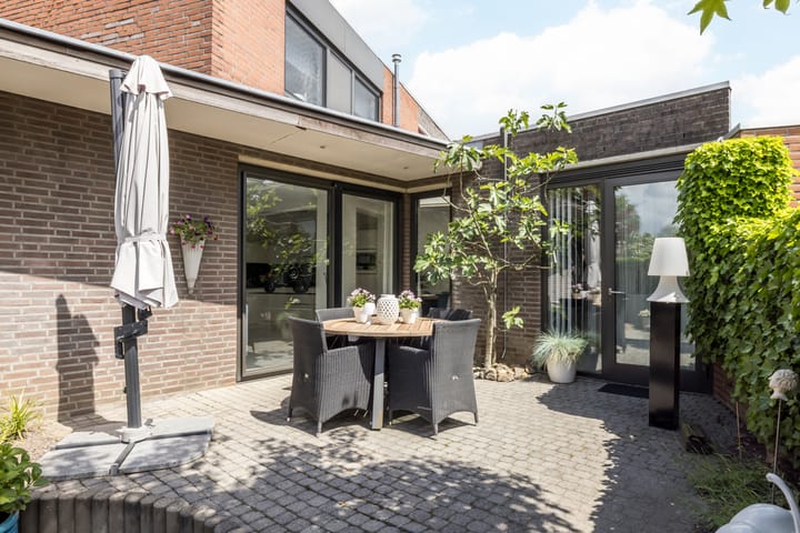 Foto 40 van Leienhoesstraat 2