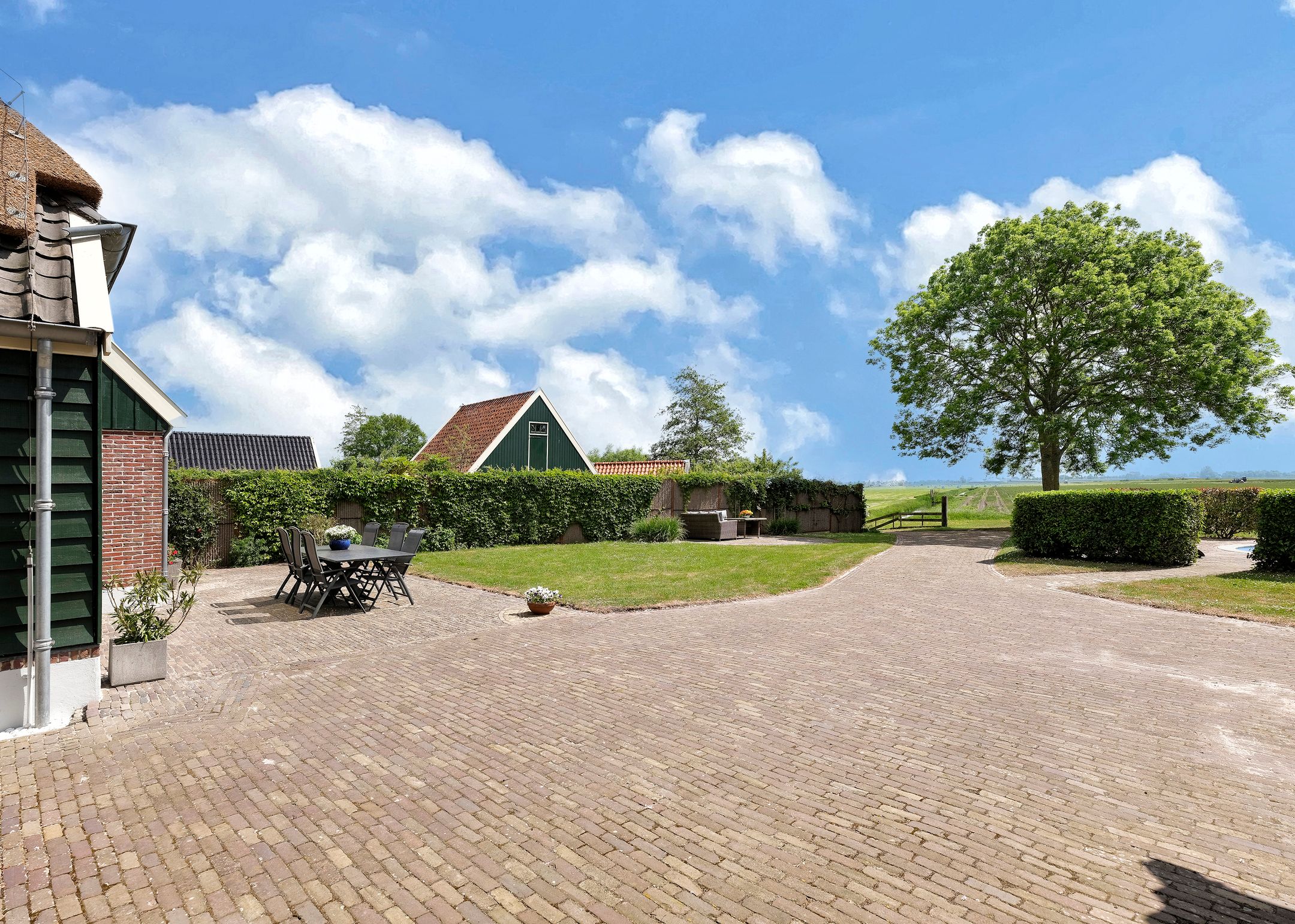 Foto 51 van Dorpsweg 67-B