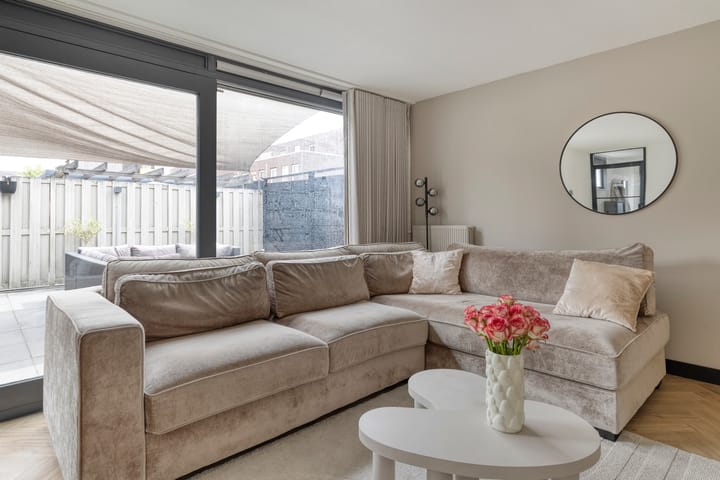 Foto 15 van De Muy 389