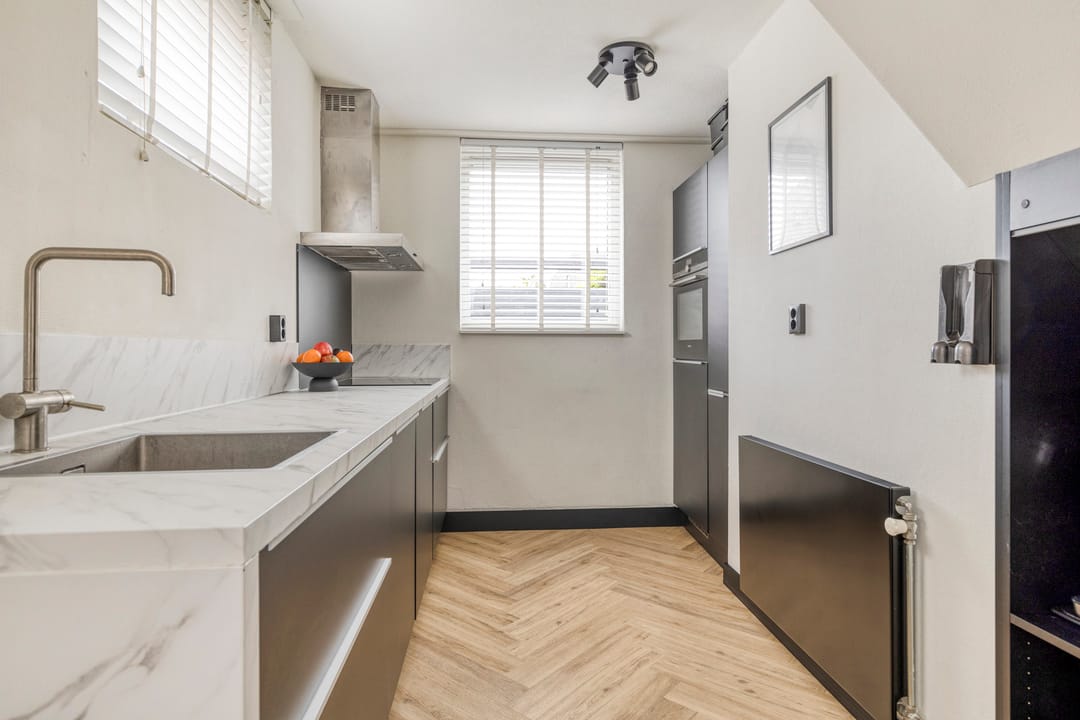 Foto 17 van De Muy 389