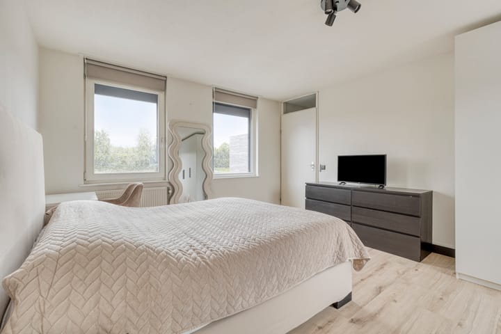 Foto 23 van De Muy 389