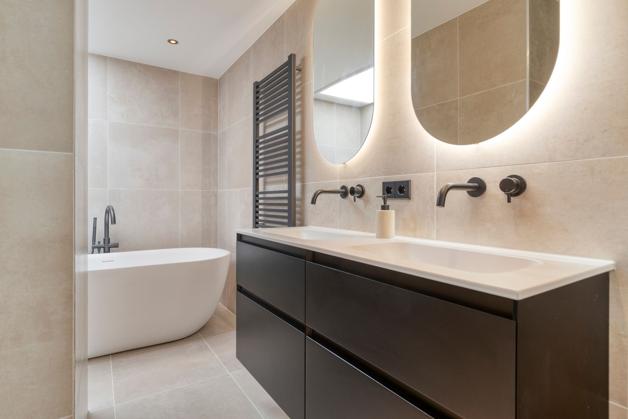 Foto 24 van De Muy 389