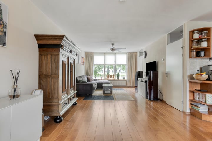 Foto 2 van Perzikkruid 28