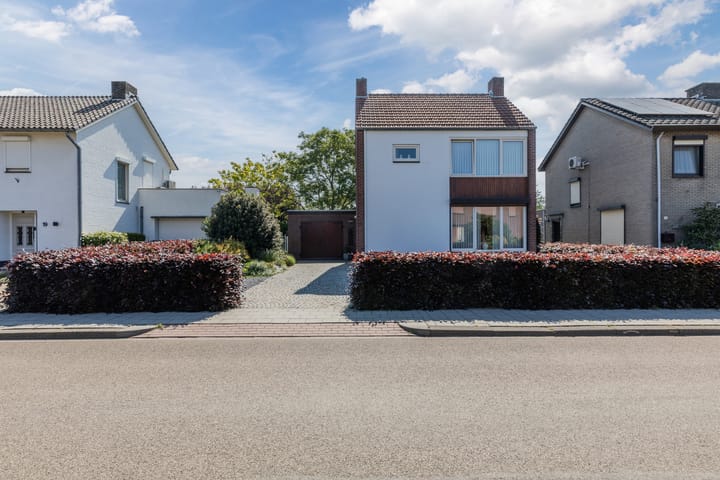 Foto 3 van Gouverneur Houbenstraat 21