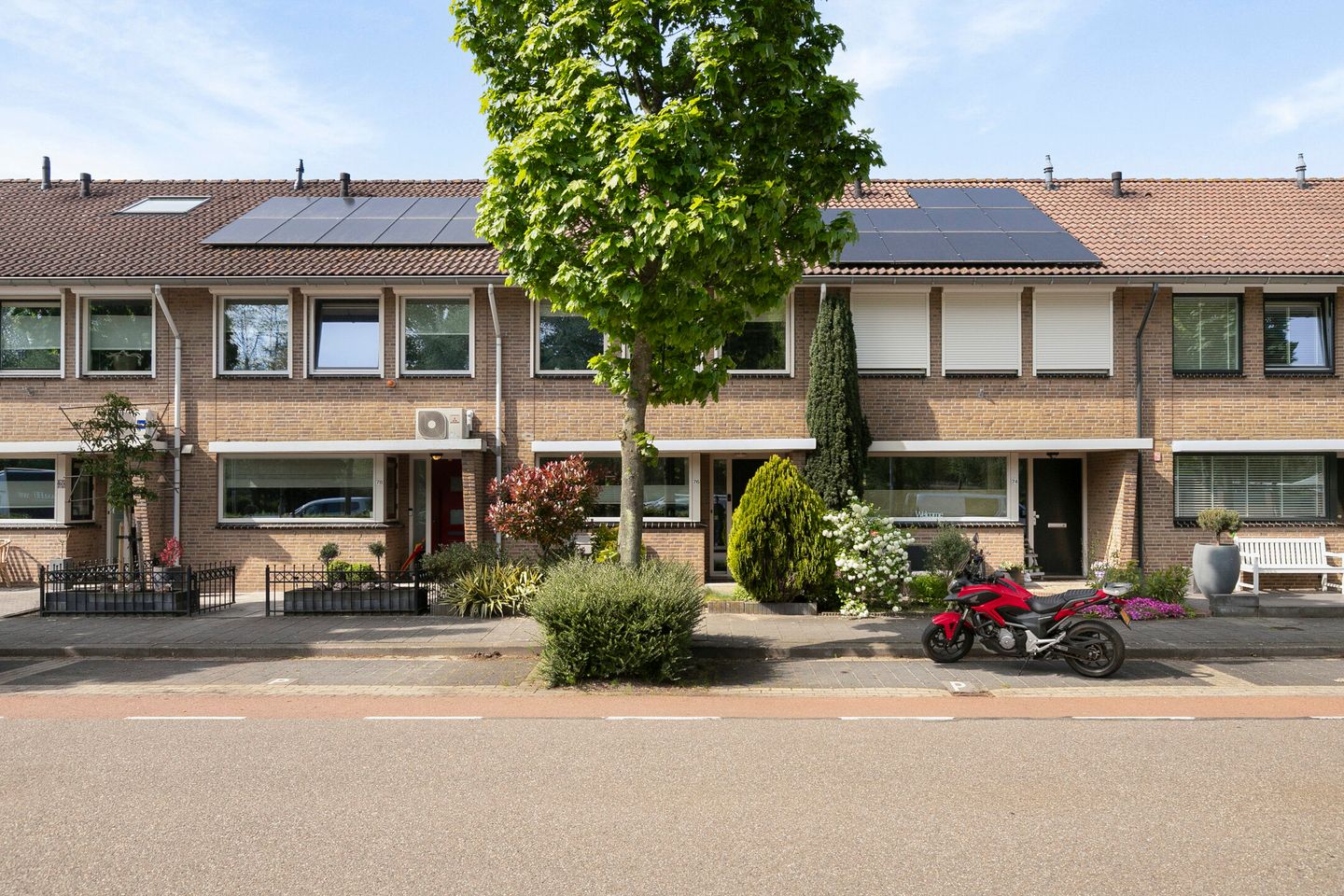 Foto 4 van Jan van Almondestraat 76