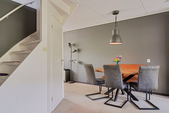 Foto 8 van Jan van Almondestraat 76