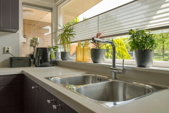 Foto 11 van Jan van Almondestraat 76