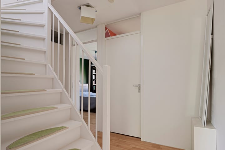 Foto 13 van Jan van Almondestraat 76