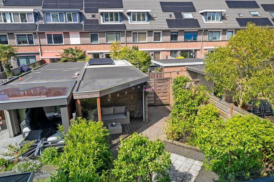 Foto 16 van Jan van Almondestraat 76