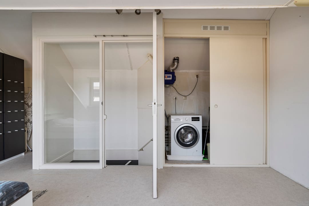 Foto 23 van Jan van Almondestraat 76