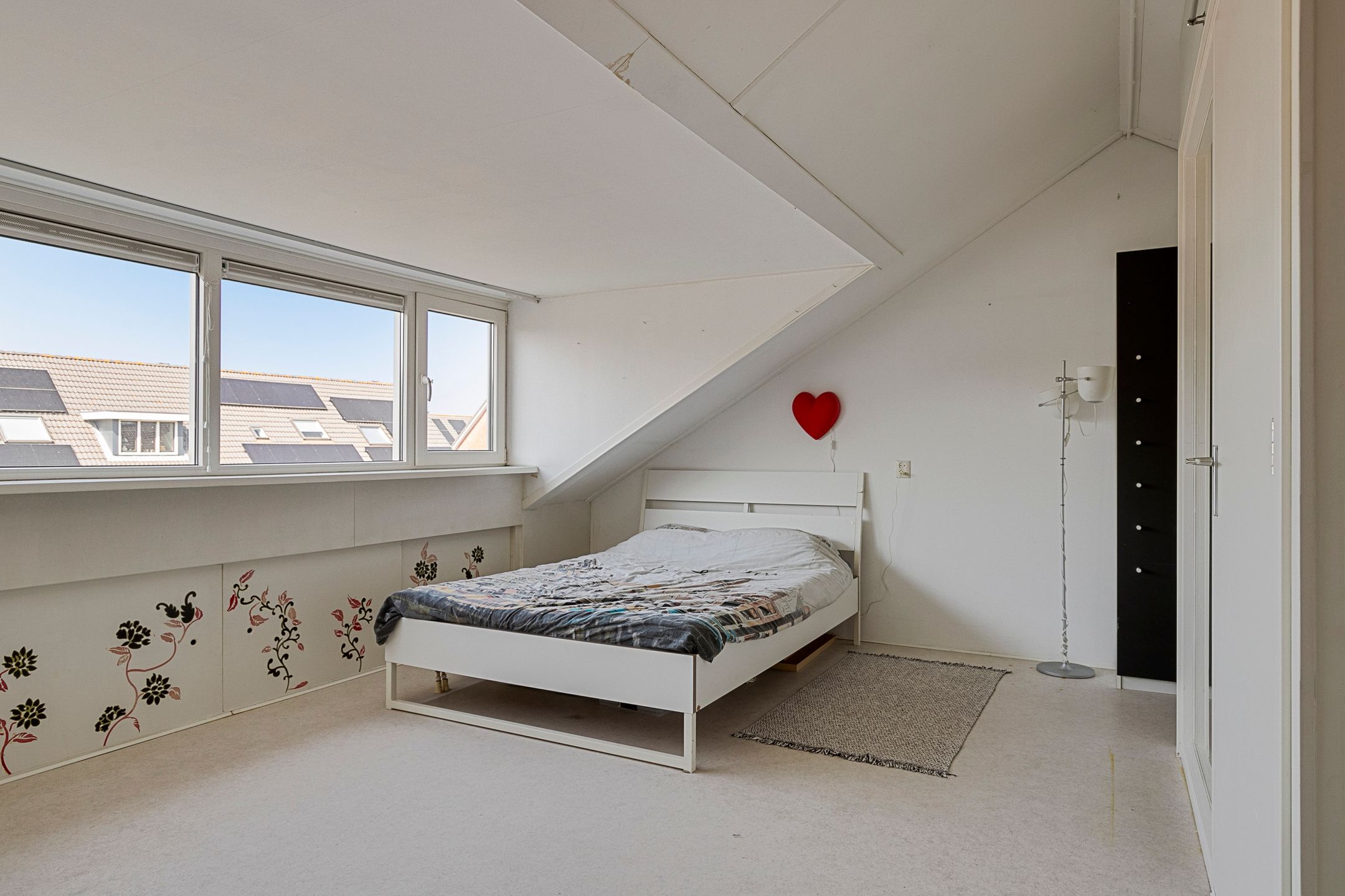 Foto 24 van Jan van Almondestraat 76