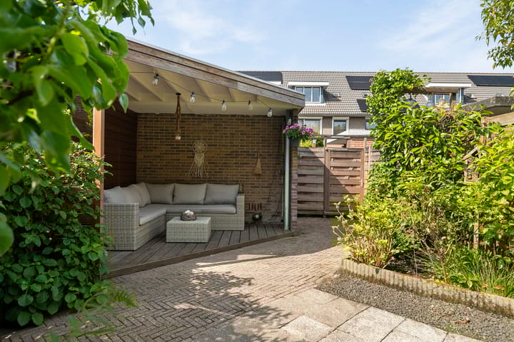 Foto 26 van Jan van Almondestraat 76