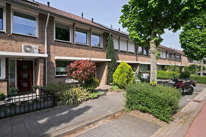 Foto 29 van Jan van Almondestraat 76