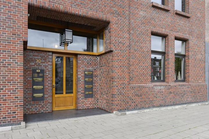 Foto 24 van Hobbemakade 30-A