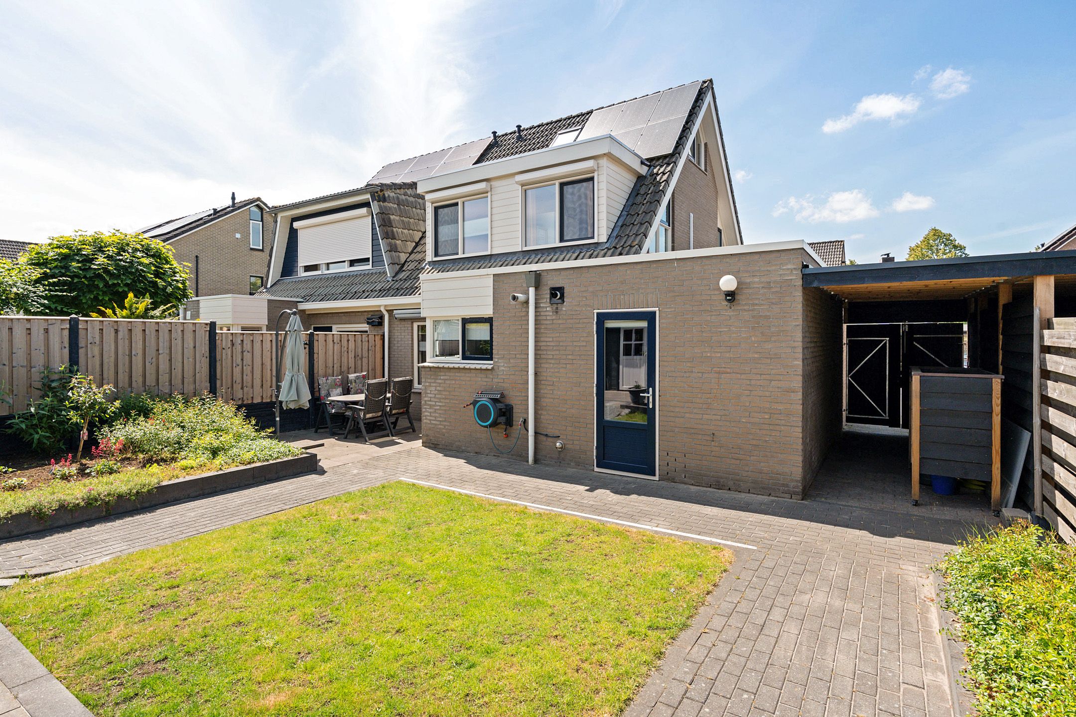 Foto 33 van Postduif 11