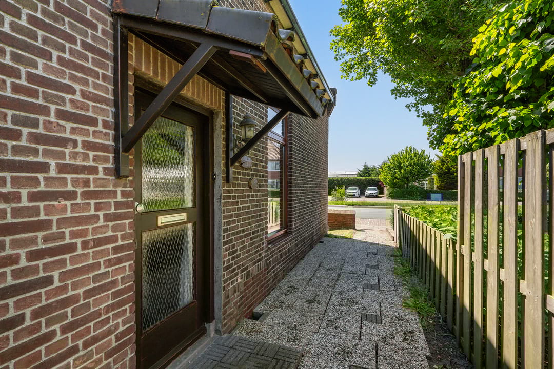 Foto 8 van Monsterseweg 105