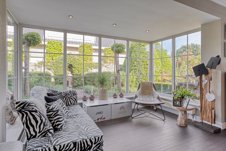 Foto 15 van Struikhei 6