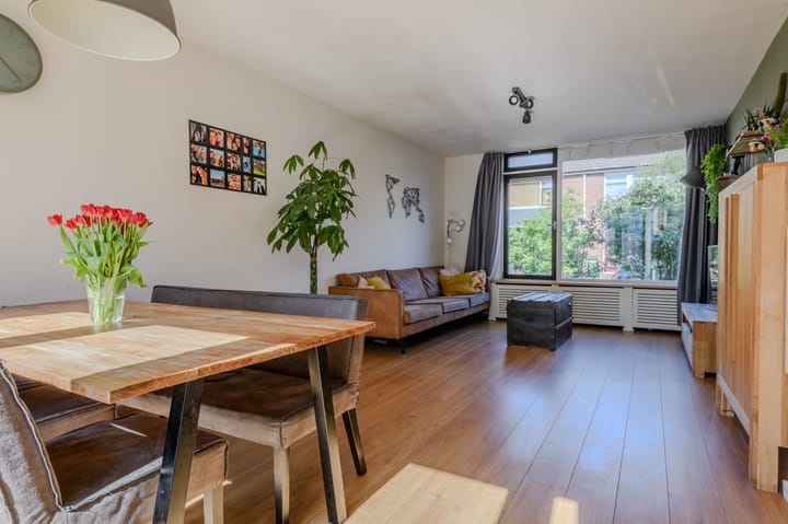 Foto 2 van Merelstraat 12