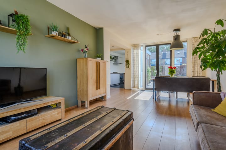 Foto 7 van Merelstraat 12