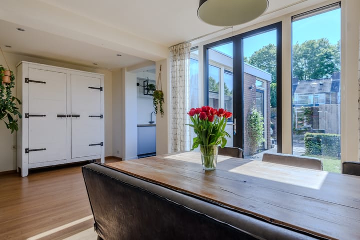 Foto 12 van Merelstraat 12