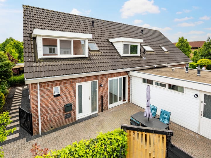 Foto 2 van le Maitreweg 8