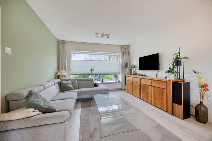 Foto 10 van J.P. Grootstraat 7