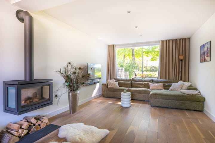 Foto 2 van Dahliastraat 67