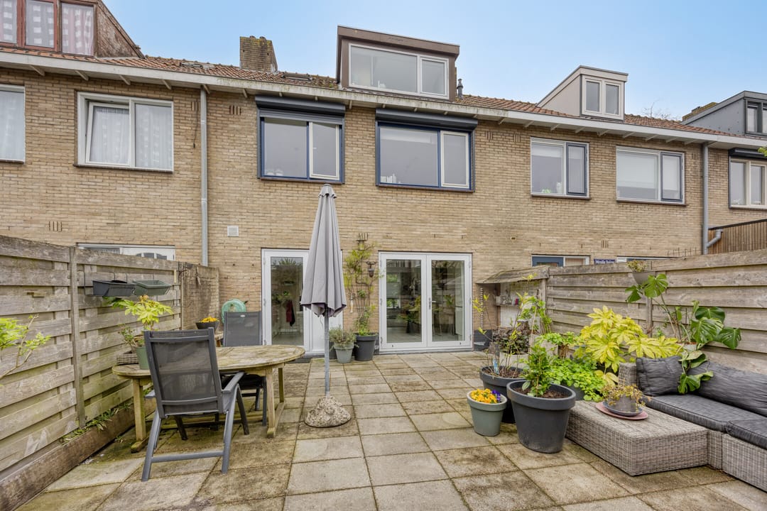 Photo 2 of J.P. Grootstraat 7