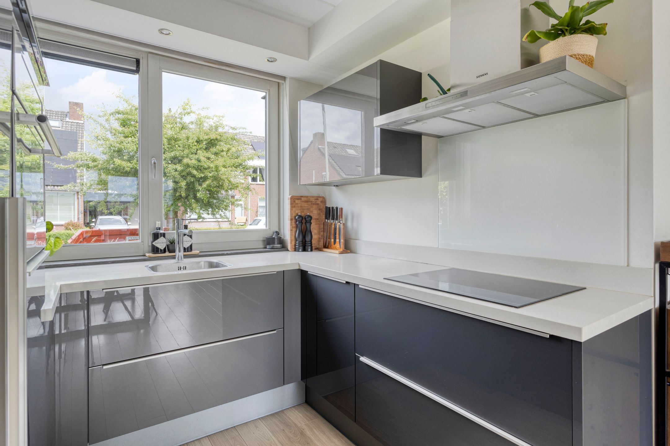 Foto 15 van Hogeweg 58