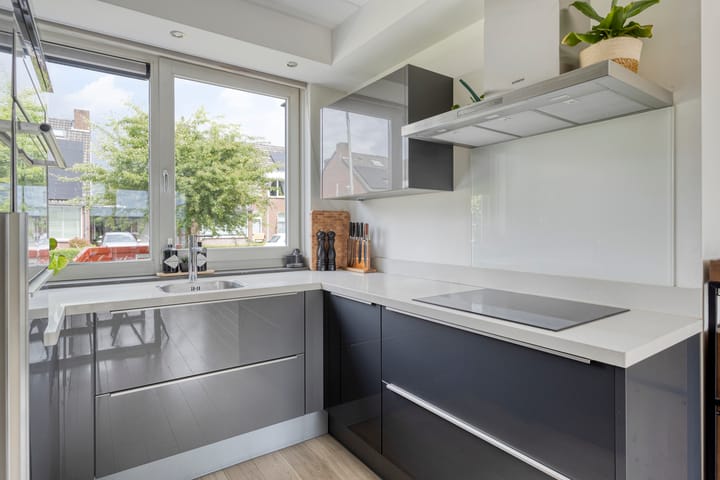 Foto 15 van Hogeweg 58