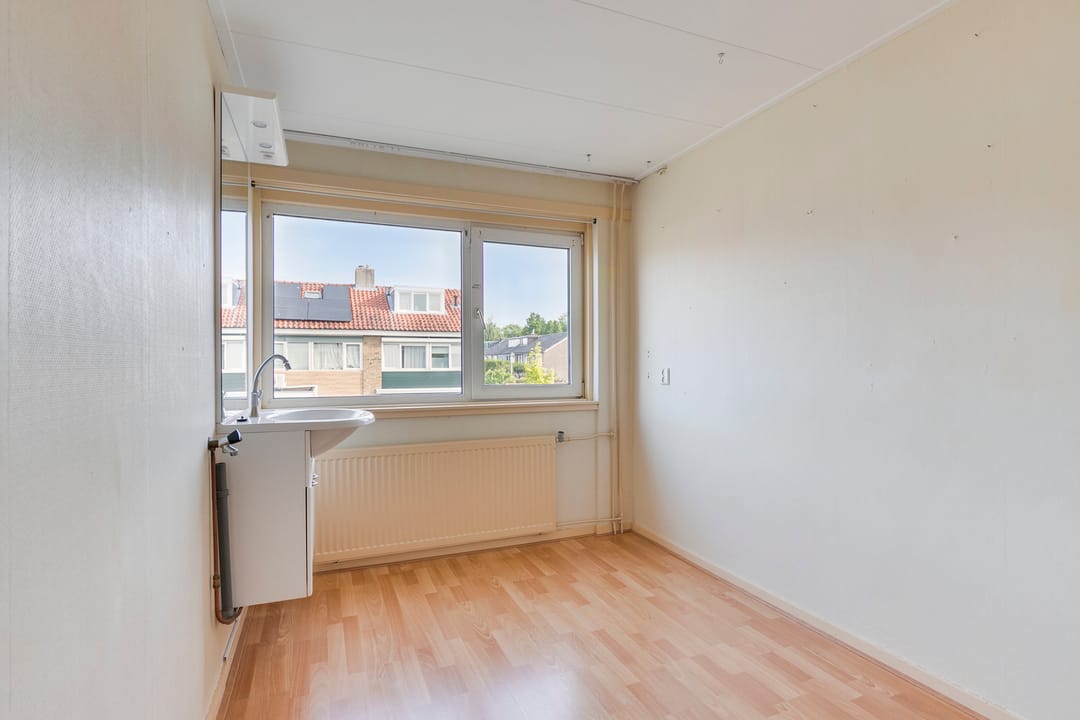 Photo 22 of Johanna Naberstraat 49