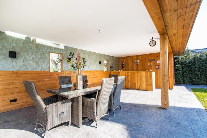 Foto 42 van Kapitein H. van der Maadenstraat 1-D