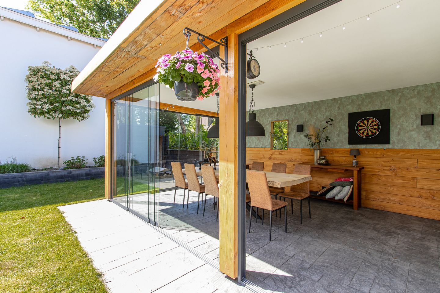 Photo 5 of Kapitein H. van der Maadenstraat 1-D