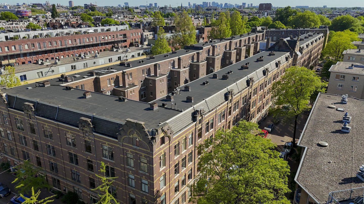 Foto 25 van Van Reigersbergenstraat 85-H